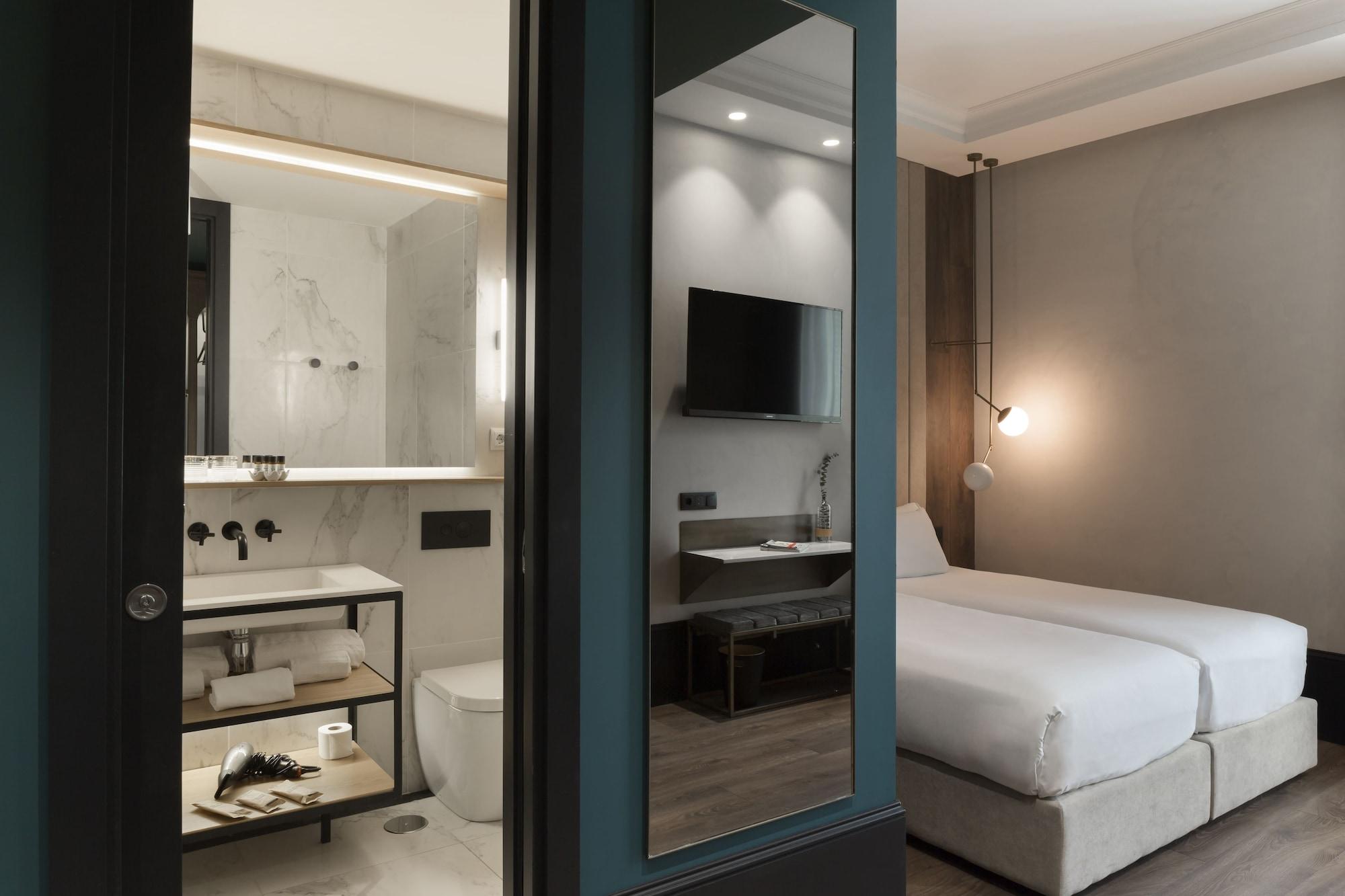Hotel Icon Wipton Madrid Esterno foto